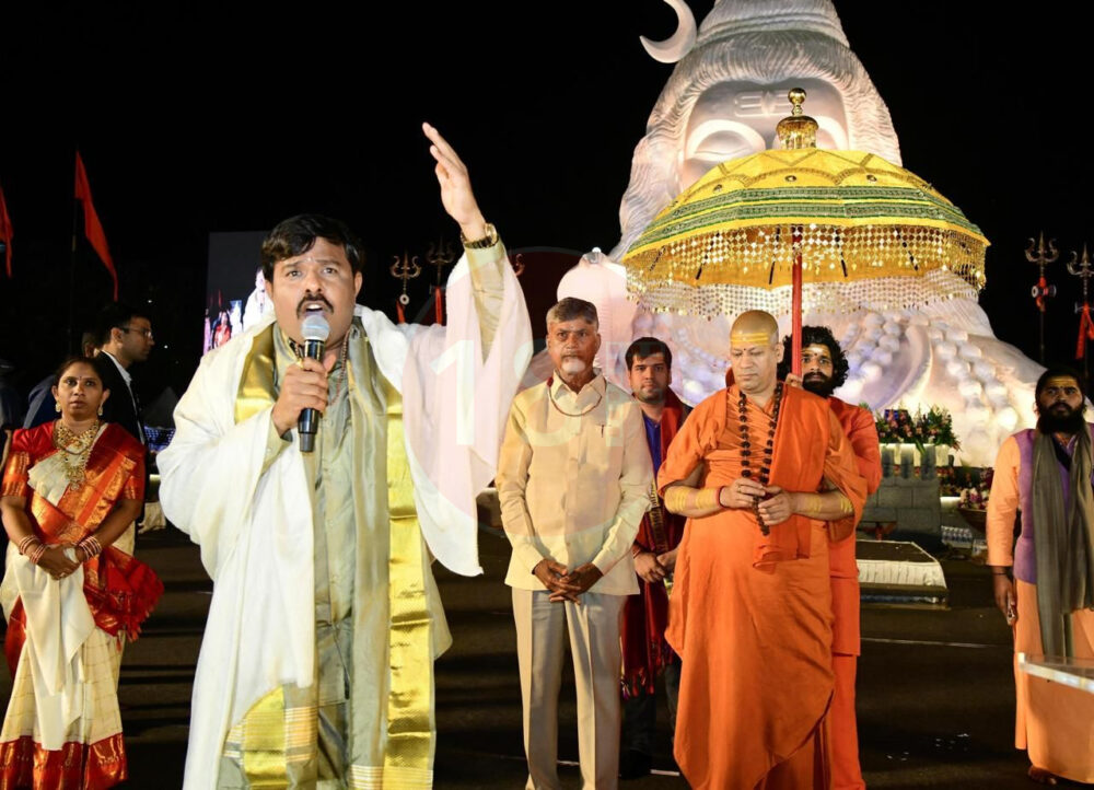 మహా ఘనంగా జరిగిన మహా భక్తి ఛానెల్ ఈవెంట్ 13 IMG 20250228 WA0212 e1740746141919