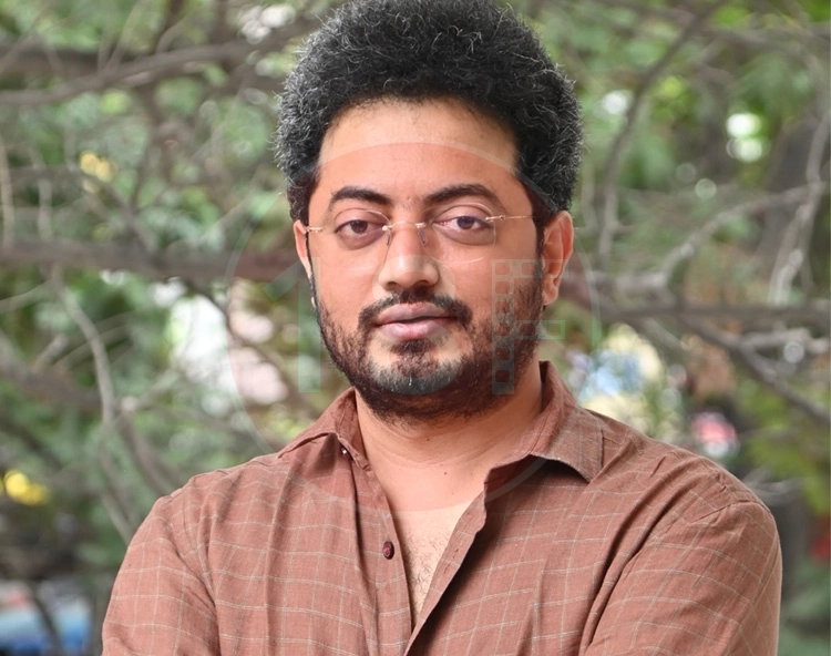 '8 వసంతాలు' ఫిల్మ్  డైరెక్టర్ ఫణీంద్ర నర్సెట్టి స్పెషల్ ఇంటర్వ్యూ ! 10 8 vasanthaalu director phanindra
